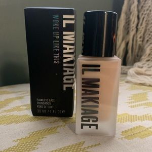 Il Makiage 010 Woke Up Like This Flawless Base Foundation